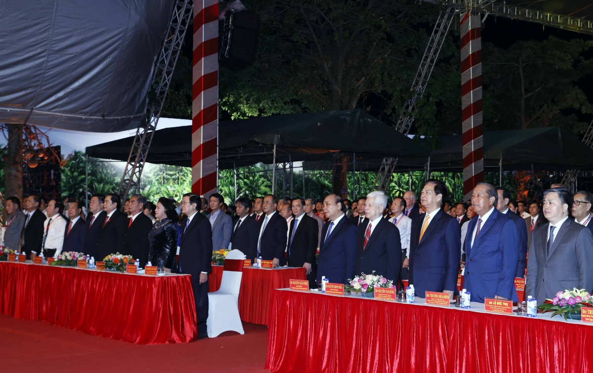 chu tich nuoc du le ky niem 200 nam ngay sinh danh nhan nguyen Dinh chieu hinh anh 4