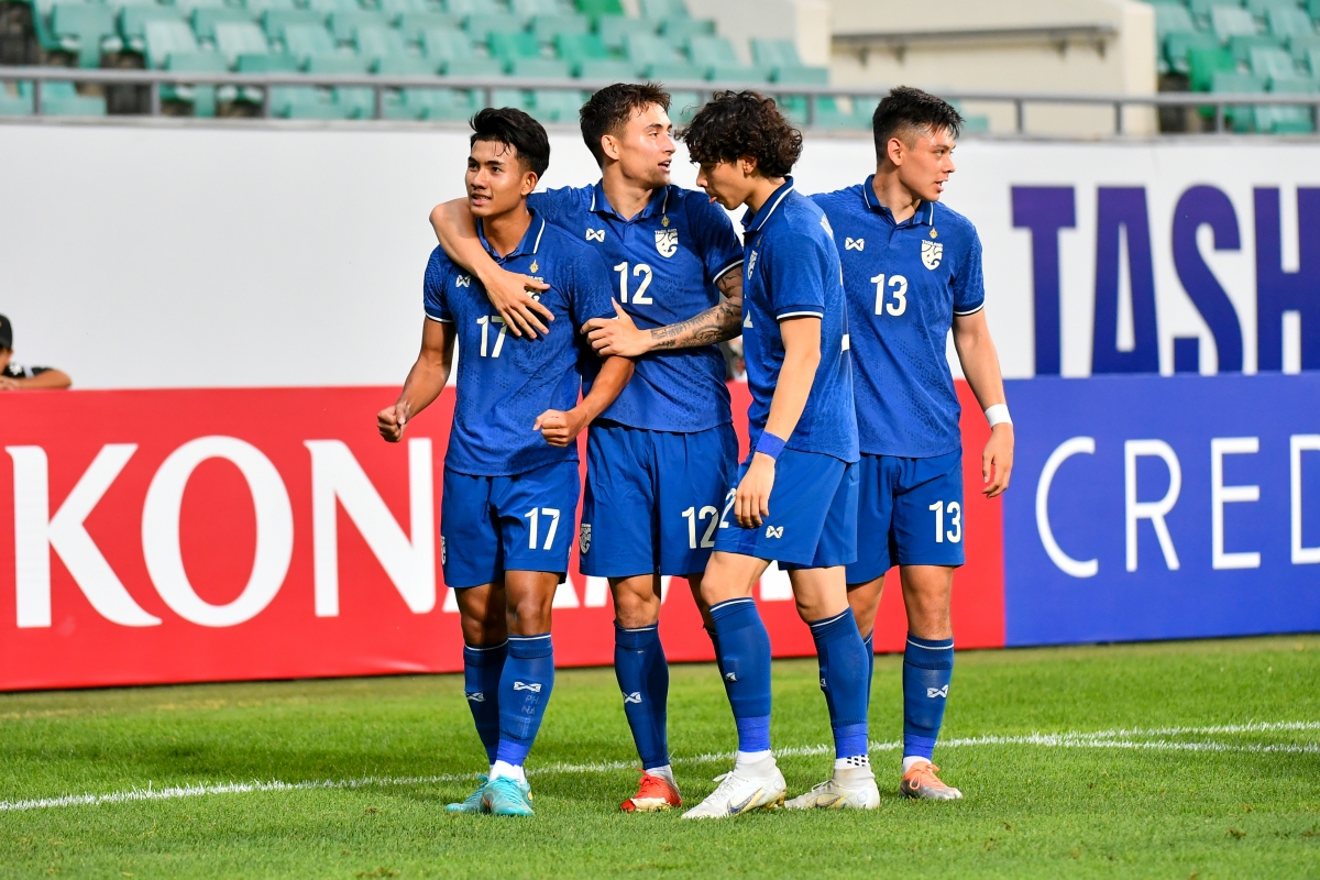 Danh bai u23 thai lan, u23 han quoc cung u23 viet nam vao tu ket u23 chau A 2022 hinh anh 4