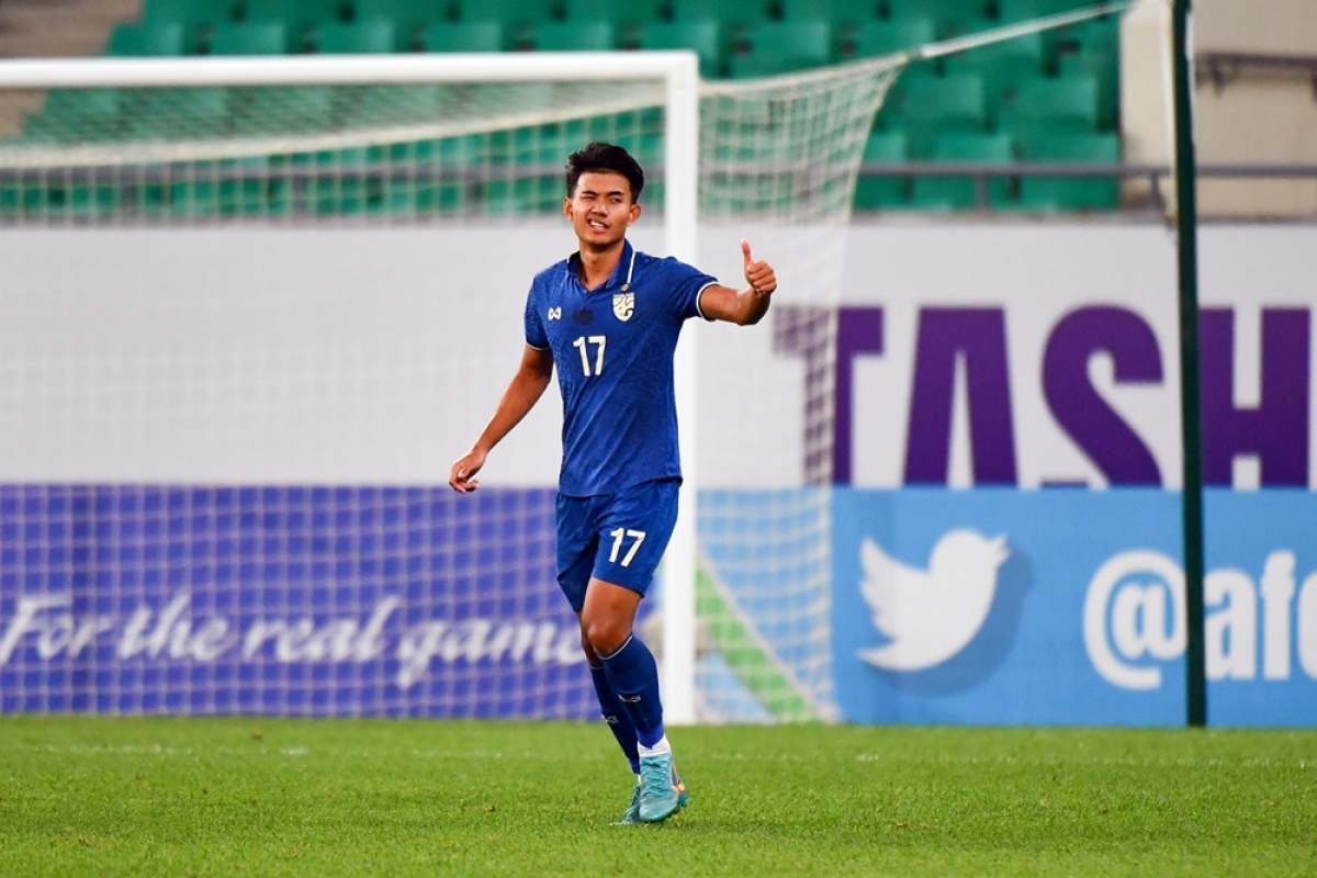 thần đồng bóng đá thái lan dẫn đầu danh sách vua phá lưới u23 châu Á 2022 hình ảnh 1 than dong bong da thai lan dan dau danh sach vua pha luoi u23 chau A 2022 hinh anh 1