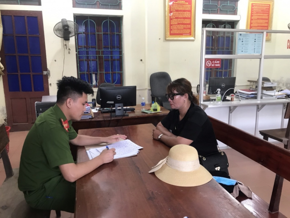 nữ quái chuyên trộm tài sản của những người già neo đơn hình ảnh 1 nu quai chuyen trom tai san cua nhung nguoi gia neo don hinh anh 1