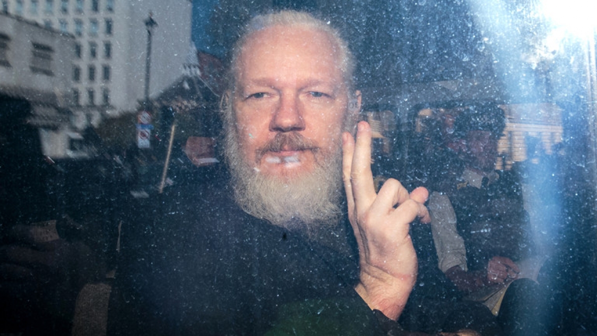 anh đồng ý dẫn độ julian assange sang mỹ hình ảnh 1 anh dong y dan do julian assange sang my hinh anh 1