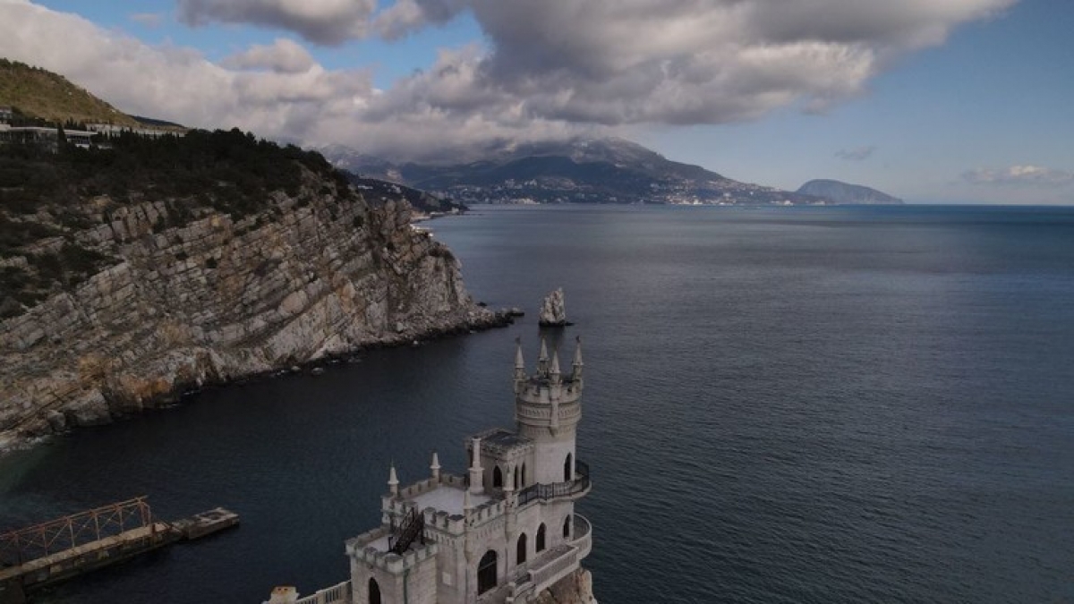 ukraine tuyên bố sử dụng giải pháp quân sự để giành lại crimea hình ảnh 1 ukraine tuyen bo su dung giai phap quan su de gianh lai crimea hinh anh 1