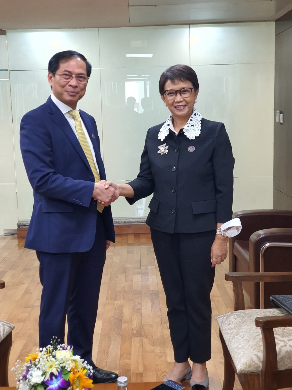 bo truong ngoai giao bui thanh son tiep ngoai truong indonesia va brunei hinh anh 1