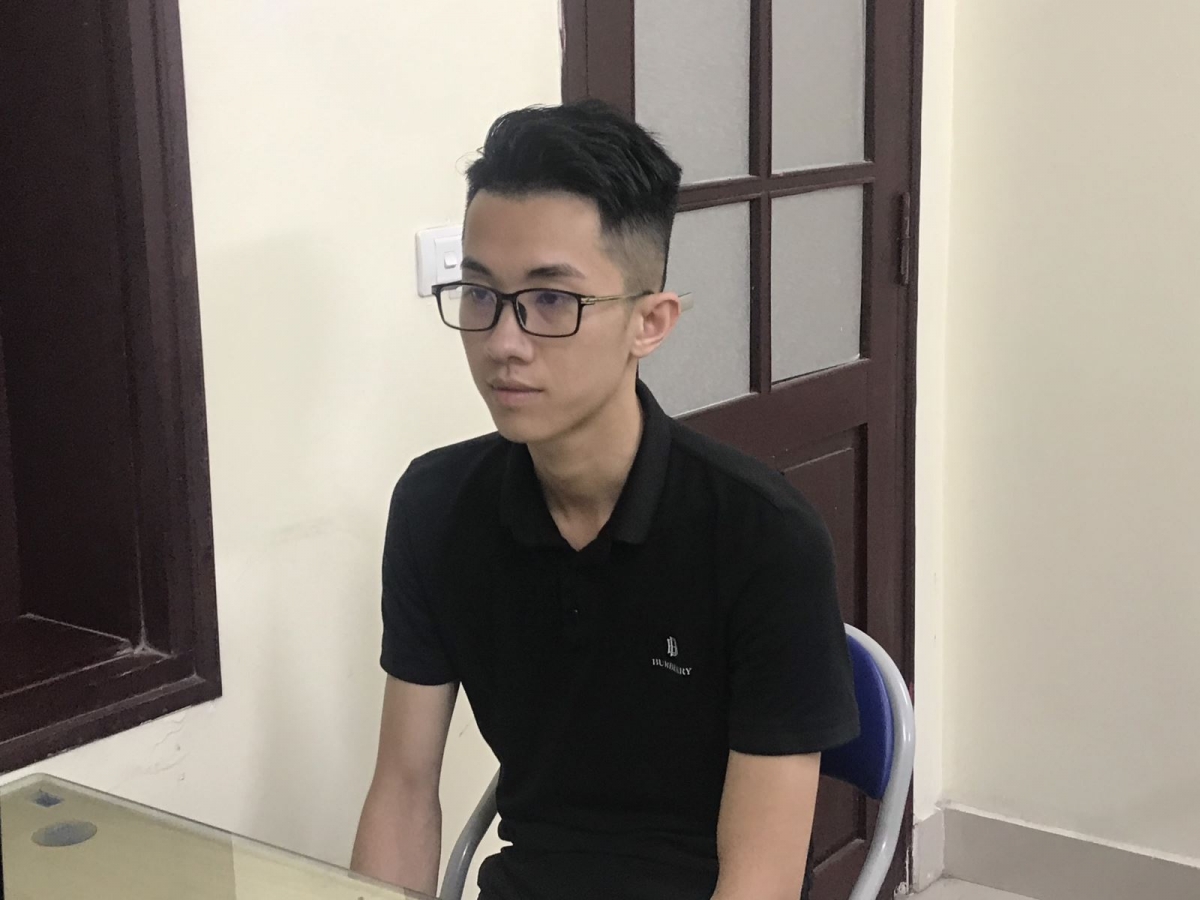 lừa đảo chiếm đoạt hơn 7 tỷ đồng qua nick facebook giả hình ảnh 1 lua dao chiem doat hon 7 ty dong qua nick facebook gia hinh anh 1