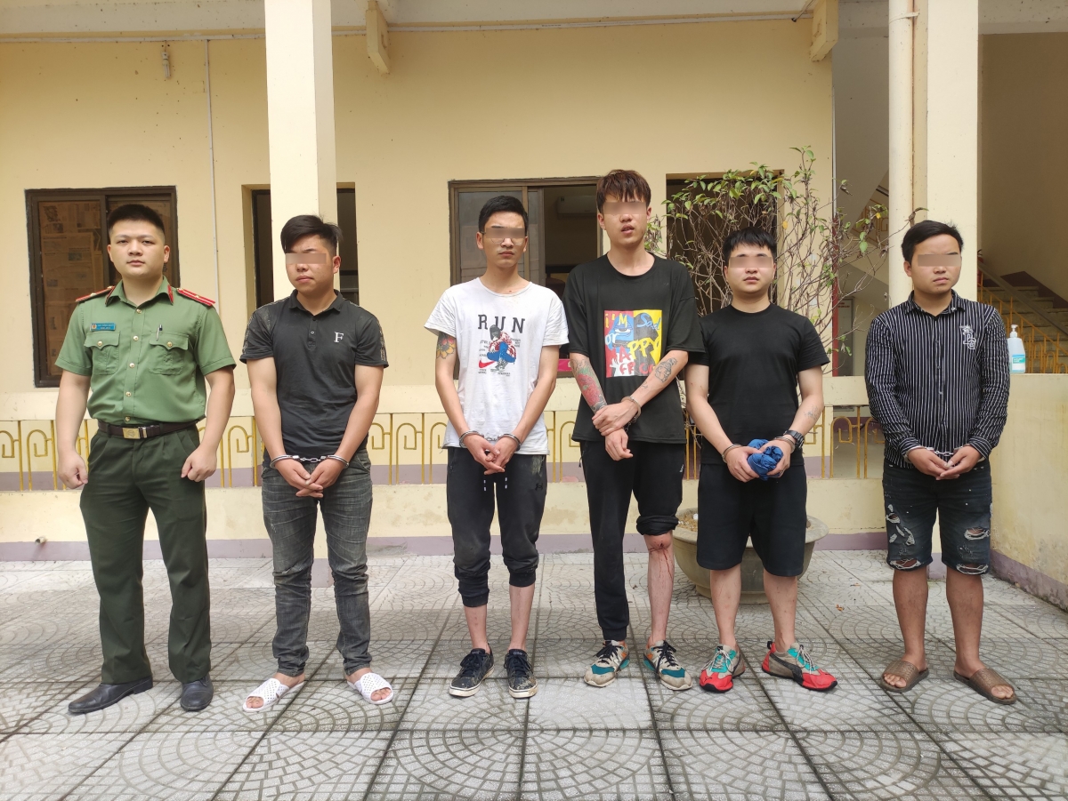 bắt quả tang đối tượng tổ chức nhập cảnh trái phép tại cao bằng hình ảnh 1 bat qua tang doi tuong to chuc nhap canh trai phep tai cao bang hinh anh 1