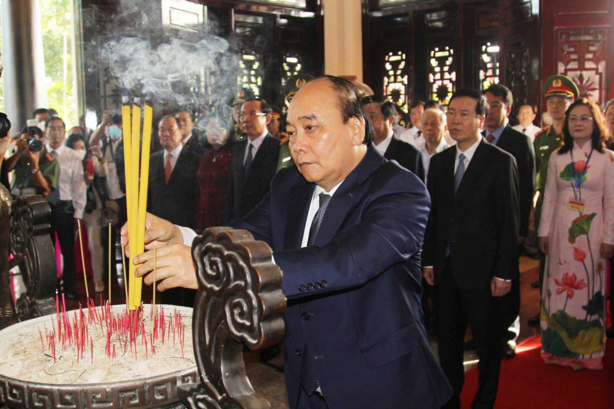 chủ tịch nước dự kỷ niệm 110 năm ngày sinh chủ tịch hội đồng bộ trưởng phạm hùng hình ảnh 2 chu tich nuoc du ky niem 110 nam ngay sinh chu tich hoi dong bo truong pham hung hinh anh 2