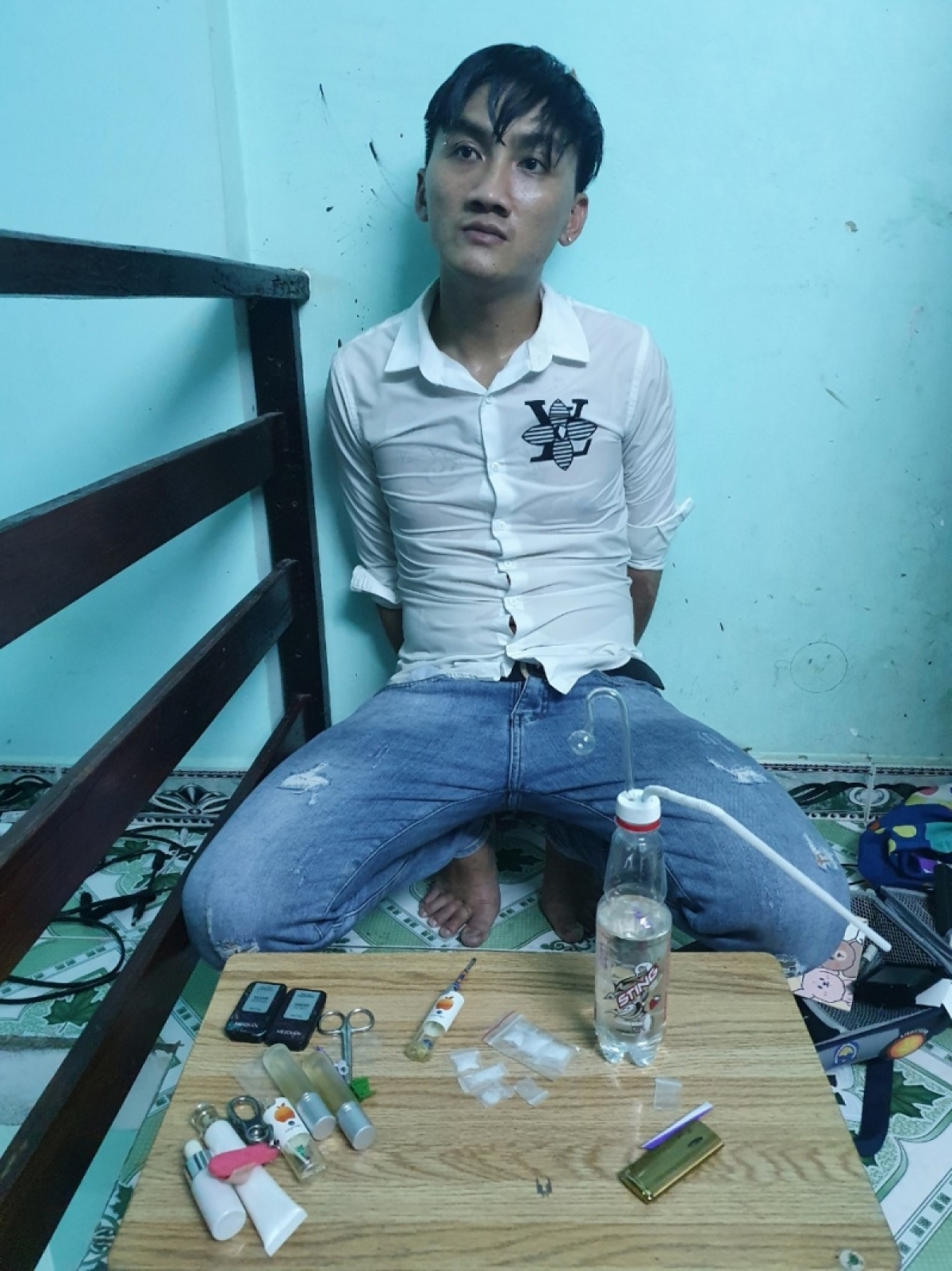 vùng cảnh sát biển 3 bắt giữ đối tượng tàng trữ trái phép chất ma túy hình ảnh 1 vung canh sat bien 3 bat giu doi tuong tang tru trai phep chat ma tuy hinh anh 1