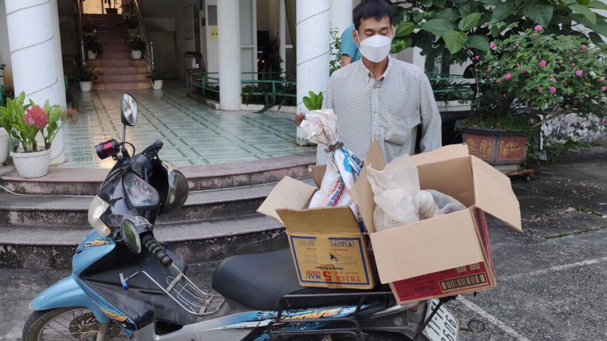 khởi tố đối tượng vận chuyển động vật hoang dã quí hiếm hình ảnh 1 khoi to doi tuong van chuyen dong vat hoang da qui hiem hinh anh 1