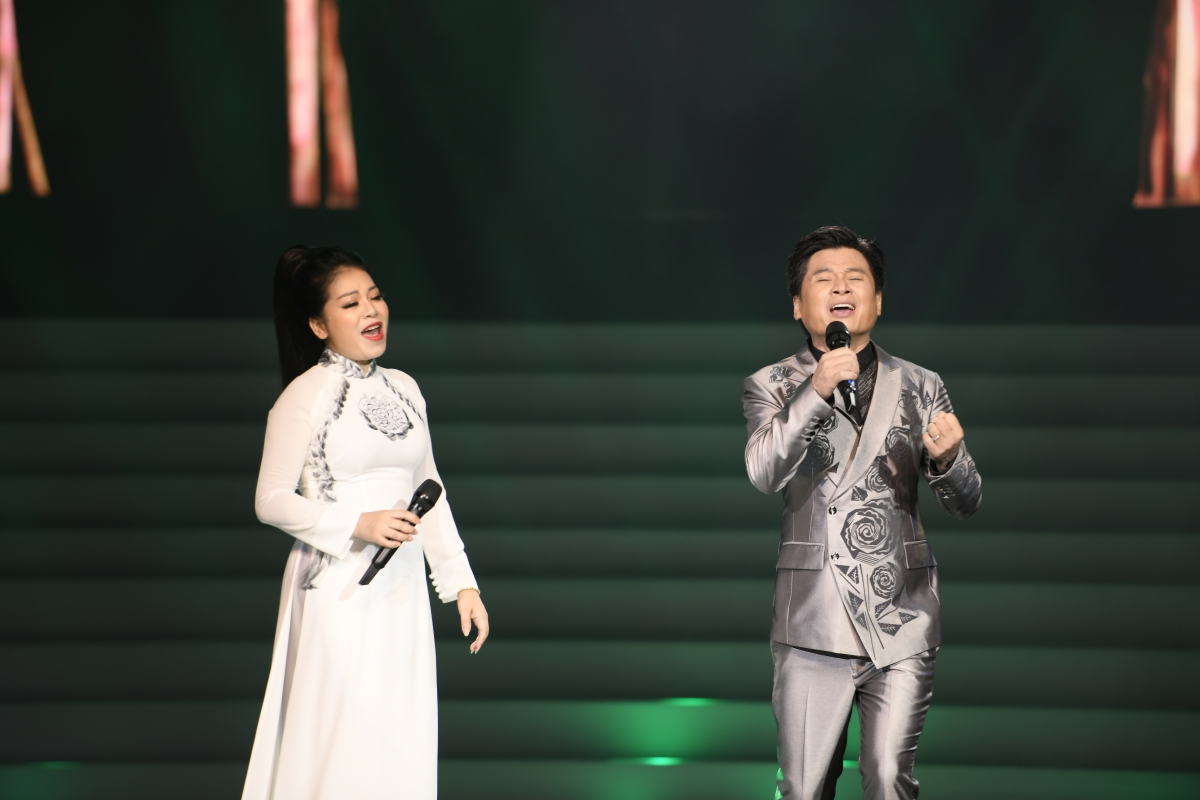  anh tho live concert 2022 - nang tho voi nhieu xuc cam hinh anh 5