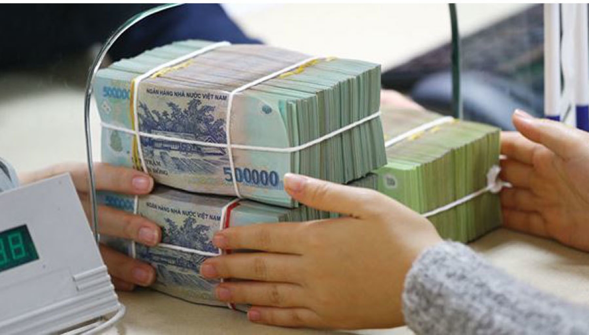 Các ngân hàng thương mại giảm lãi suất không chỉ giúp giảm chi phí vốn cho các hoạt động sản xuất kinh doanh, mà còn góp phần giữ vững đà phục hồi kinh tế. (Ảnh minh họa: KT)