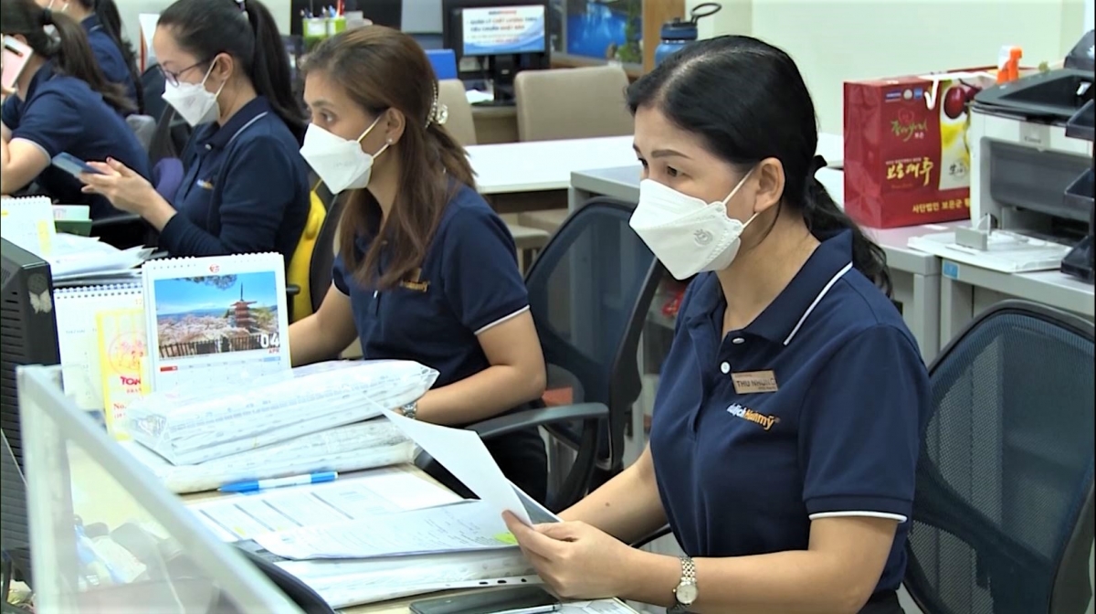 doanh nghiep du lich lo mat khach vi vuong visa, ho chieu hinh anh 2
