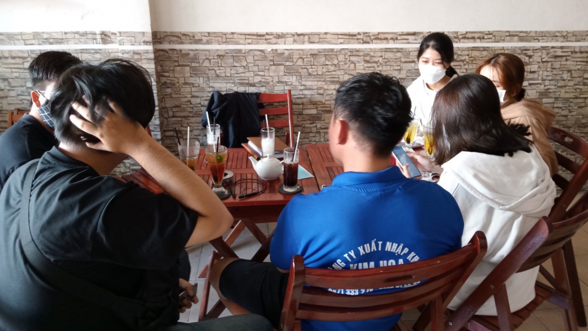 Nhiều sinh viên lâm cảnh nợ lần khi đang ngồi trên ghế nhà trường.