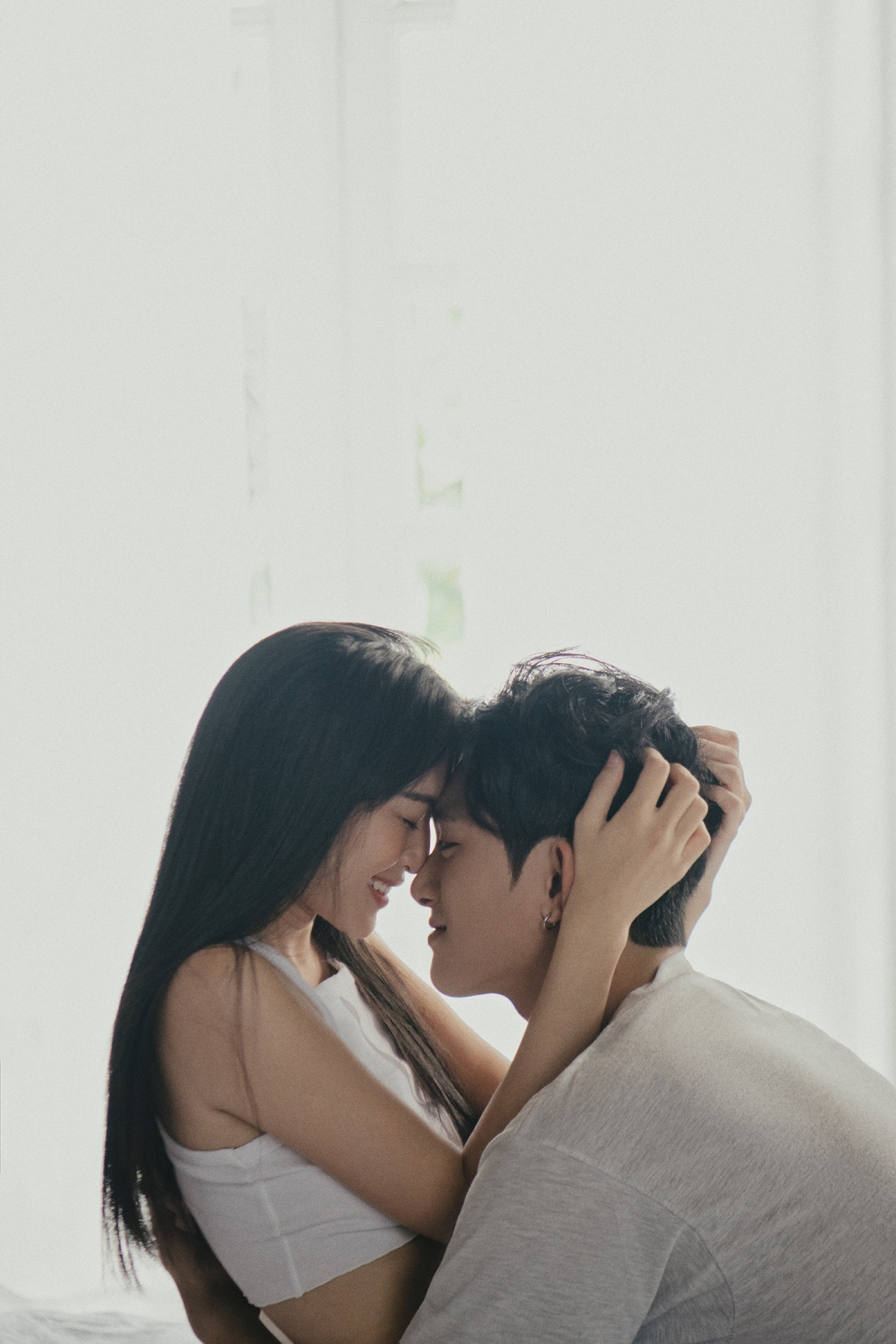 grey d tung mv chinh thuc cho ban demo gay sot, ket hop tlinh co gi khac biet hinh anh 3