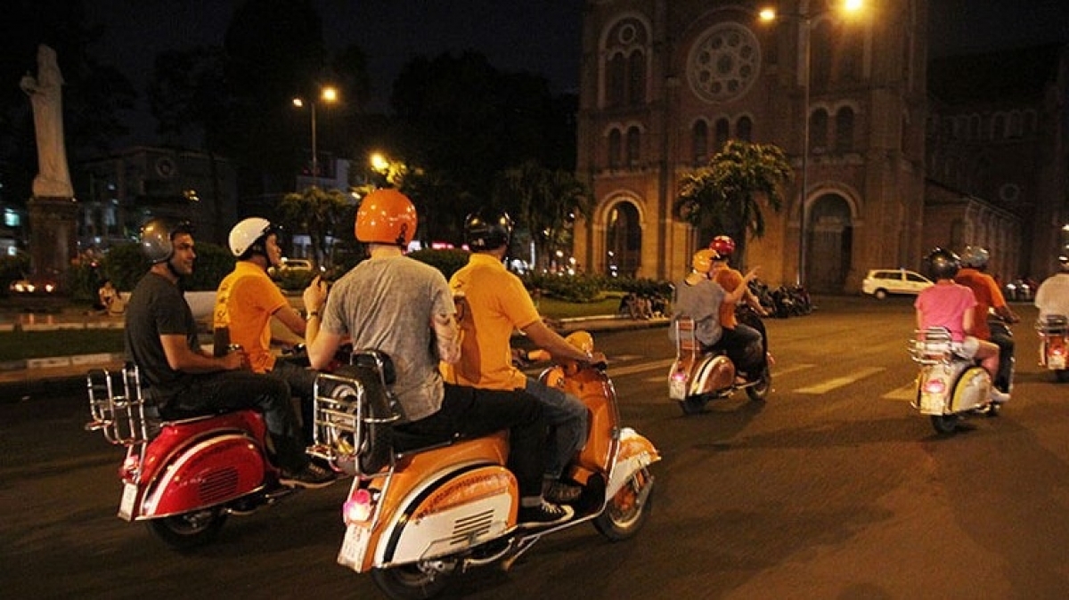 phat trien kinh te dem de gia tang doanh thu du lich cho tp.hcm hinh anh 4