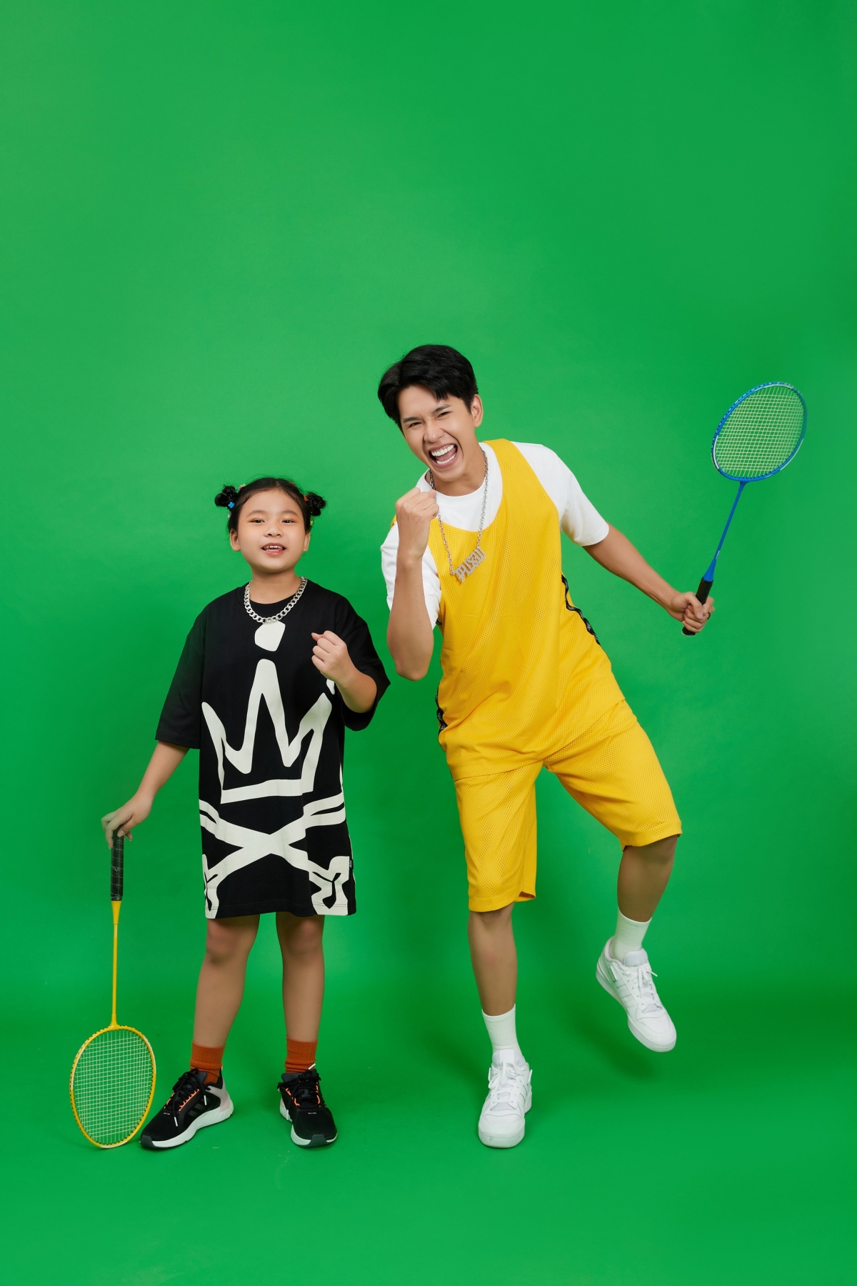 hoc tro xuan lan khoe ve nang dong, tu tin hinh anh 2