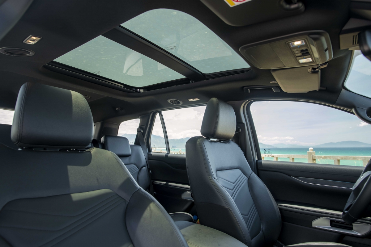 ford everest the he moi tai sac ven toan hinh anh 6