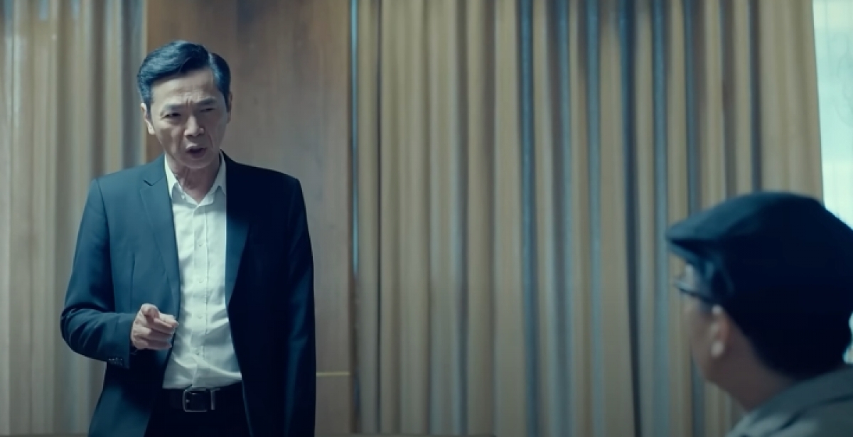 phim Dau tri doan quoc Dam thao tung quan chuc bang ca nui tien hoi lo hinh anh 3