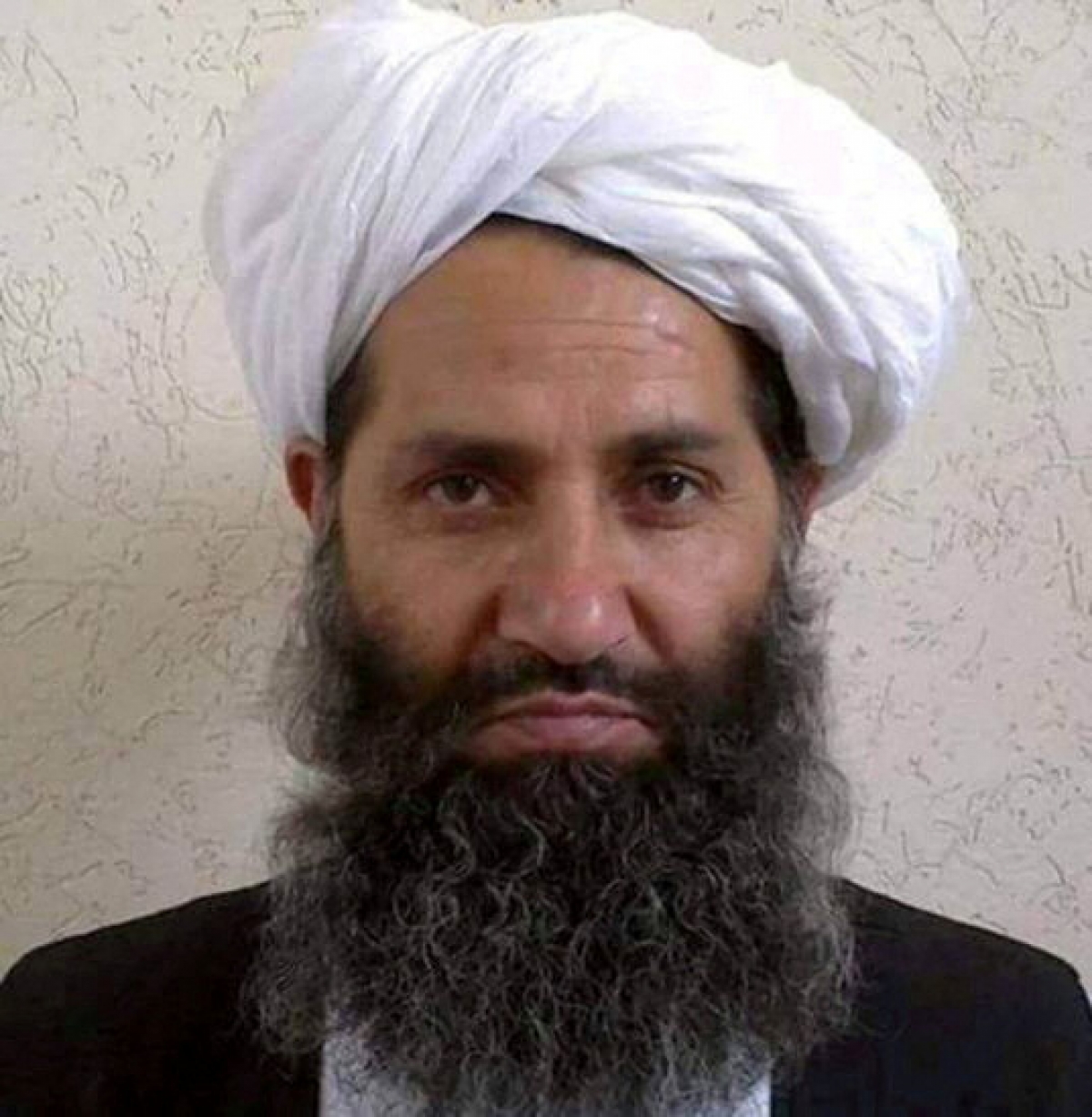 lanh tu toi cao taliban keu goi thuc thi luat hoi giao tai afghanistan hinh anh 1