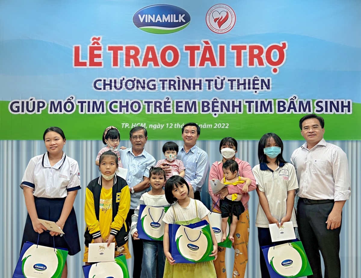 vinamilk tiep tuc ung ho hoi bao tro benh nhan ngheo tp.hcm hinh anh 3