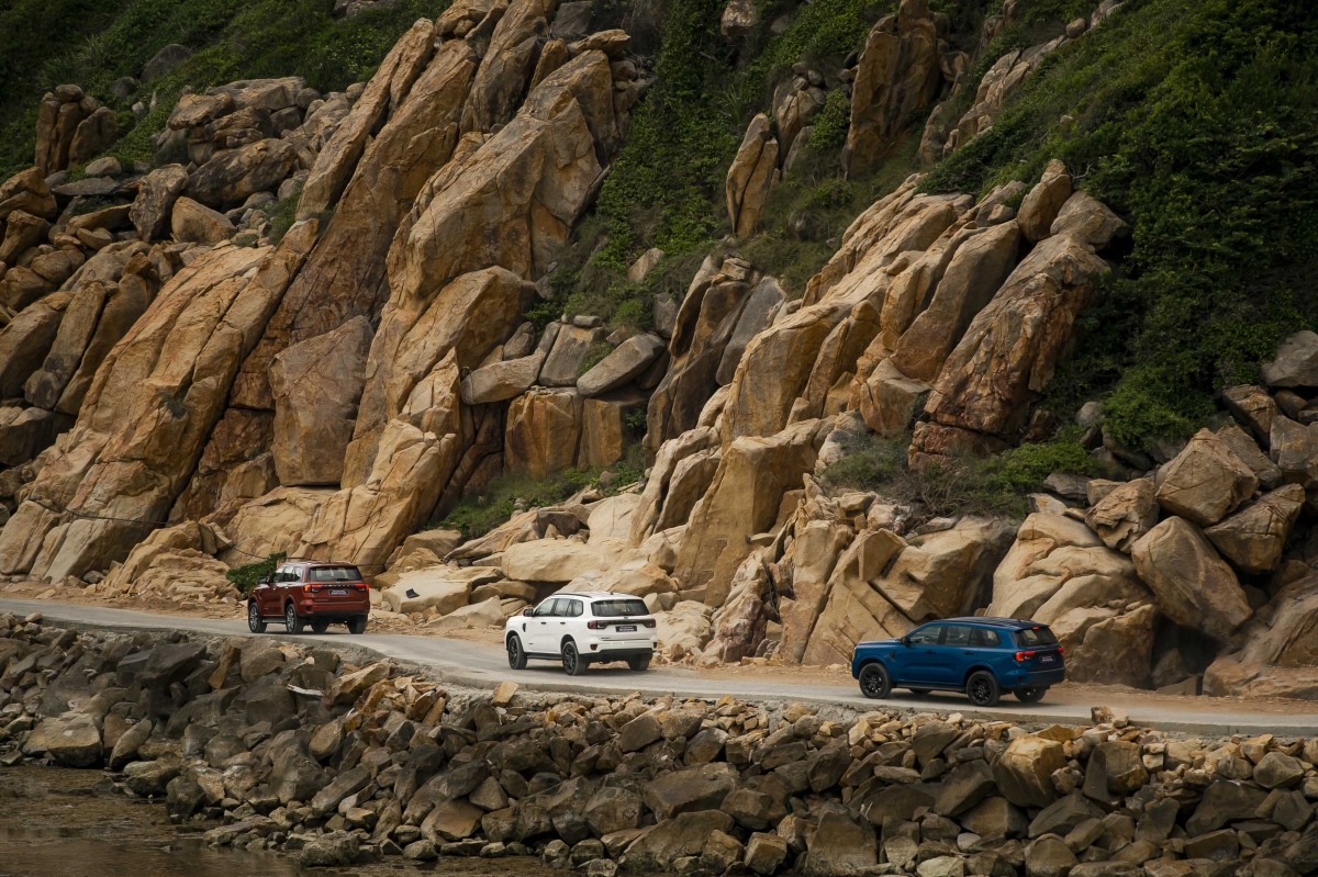 ford everest the he moi tai sac ven toan hinh anh 9