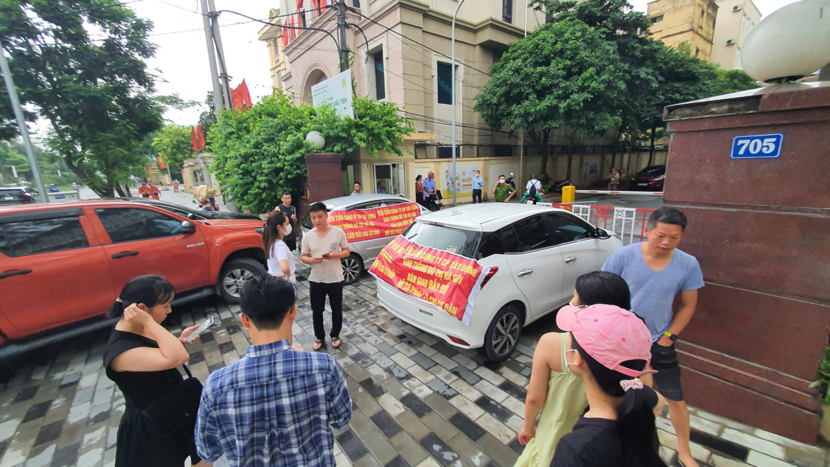 cư dân chung cư 713 lạc long quân tố ban quản trị và cĐt không minh bạch hình ảnh 1 cu dan chung cu 713 lac long quan to ban quan tri va cDt khong minh bach hinh anh 1