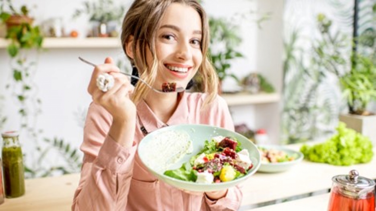 Ăn bát nhỏ để giảm cân bạn đã thử chưa hình ảnh 1 An bat nho de giam can ban da thu chua hinh anh 1