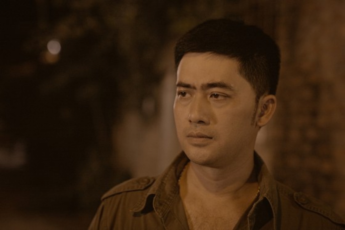 quynh kool thoat vai tieu thu, dong cap voi binh an trong phim gara hanh phuc hinh anh 3