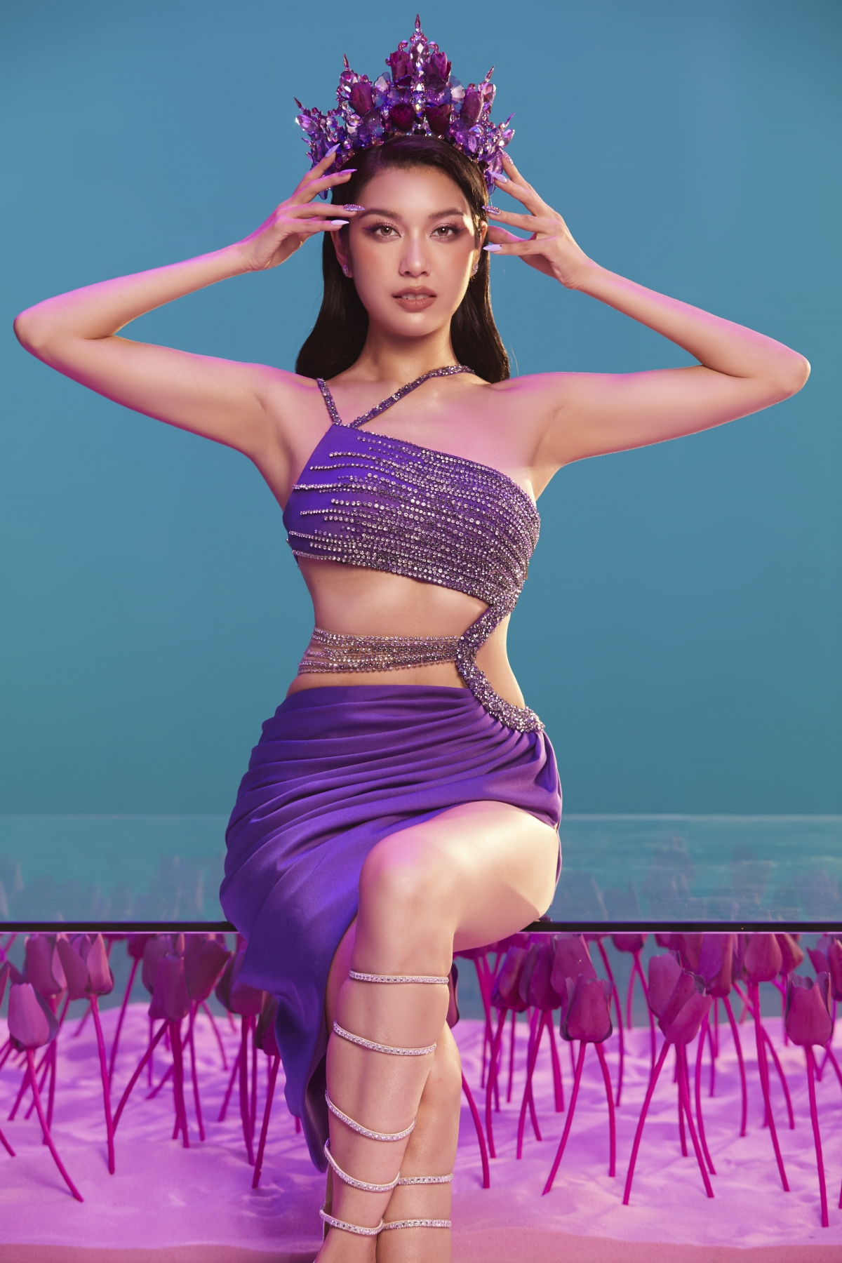 thuy van doi vuong mien mau tim, chinh thuc xac nhan lam ca si hinh anh 3