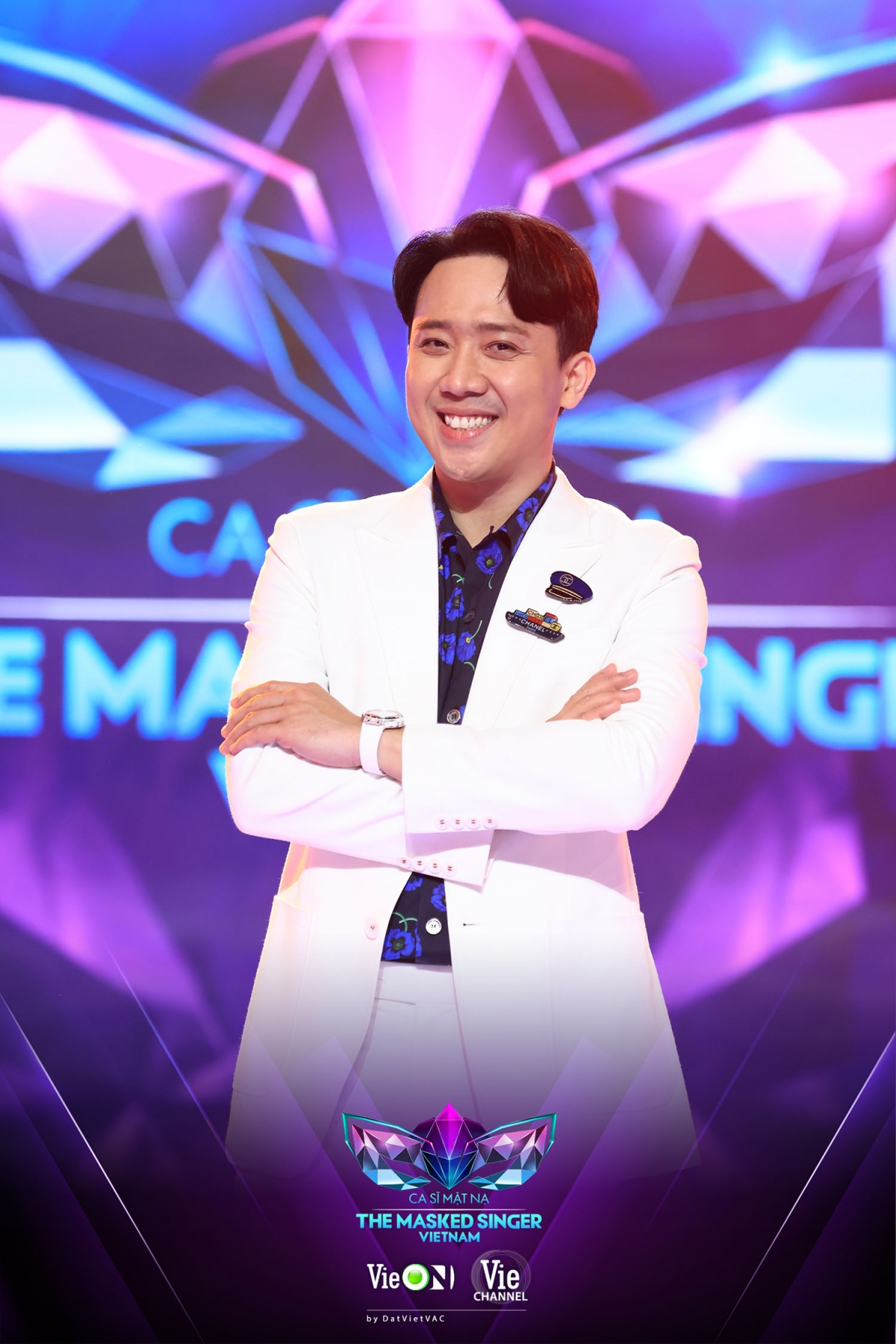 trấn thành ngồi ghế cố vấn chương trình the masked singer phiên bản việt hình ảnh 1 tran thanh ngoi ghe co van chuong trinh the masked singer phien ban viet hinh anh 1