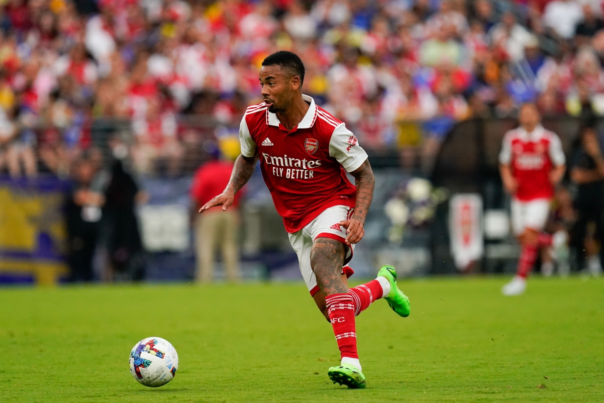 giao huu truoc mua giai arsenal thang thuyet phuc, chelsea chat vat hinh anh 2