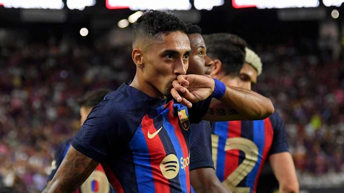 raphinha ghi siêu phẩm, barca hạ gục real madrid hình ảnh 1 raphinha ghi sieu pham, barca ha guc real madrid hinh anh 1