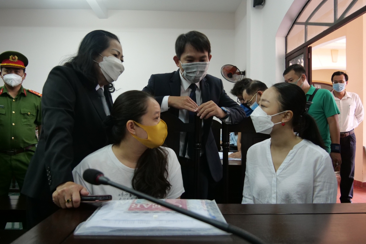 xet xu so tham lan 2, vu tai xe mercedes tong nu tiep vien hang khong hinh anh 2