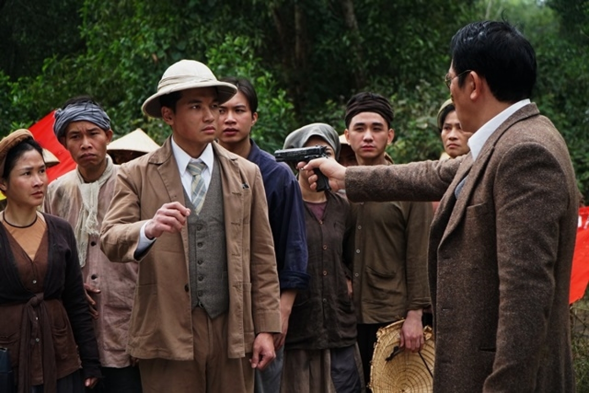ra mắt phim bình minh phía trước tái hiện tuổi trẻ tổng bí thư nguyễn văn cừ hình ảnh 1 ra mat phim binh minh phia truoc tai hien tuoi tre tong bi thu nguyen van cu hinh anh 1