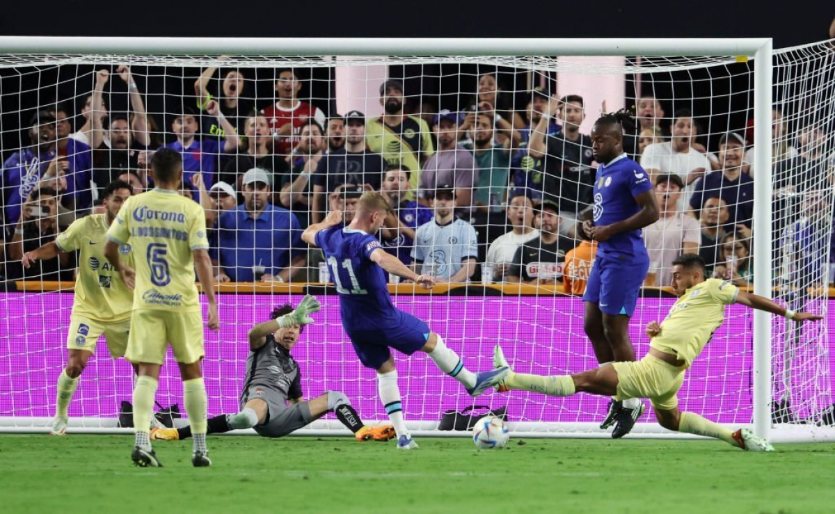 giao huu truoc mua giai arsenal thang thuyet phuc, chelsea chat vat hinh anh 6