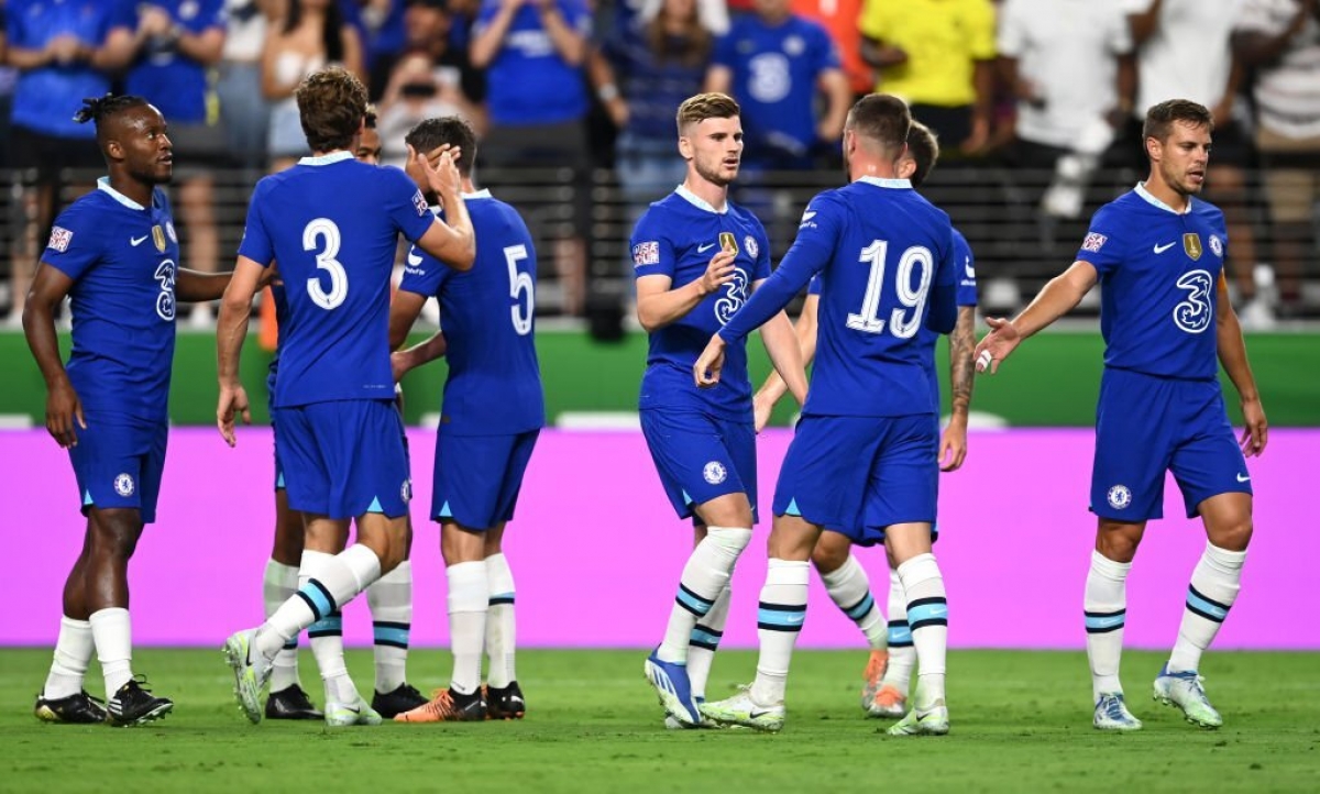 giao huu truoc mua giai arsenal thang thuyet phuc, chelsea chat vat hinh anh 7