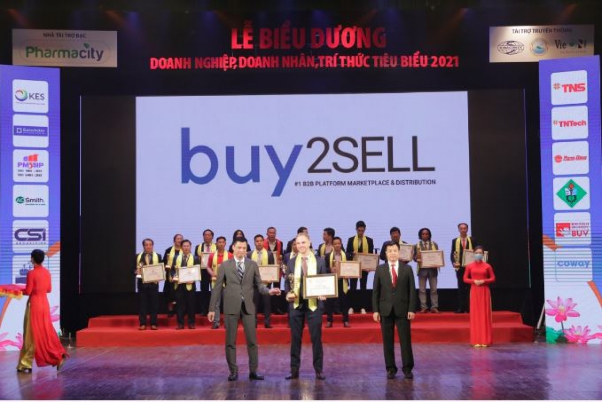 buy2sell đạt top 100 doanh nghiệp được tin cậy nhất việt nam hình ảnh 1 buy2sell dat top 100 doanh nghiep duoc tin cay nhat viet nam hinh anh 1