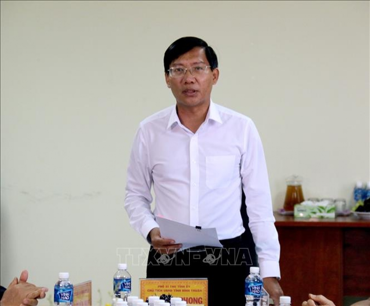 thu tuong ky luat ong le tuan phong, xoa tu cach 3 cuu lanh dao tinh binh thuan hinh anh 2