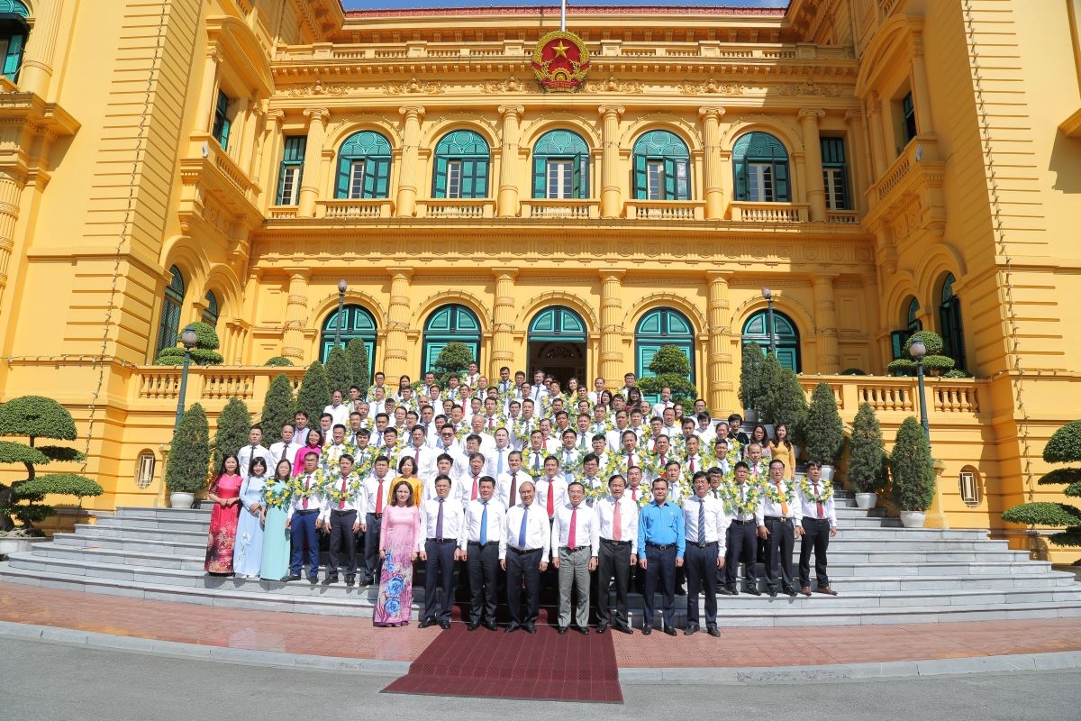 petrovietnam duy tri san luong khai thac, nop ngan sach hon 66.000 ty dong hinh anh 5