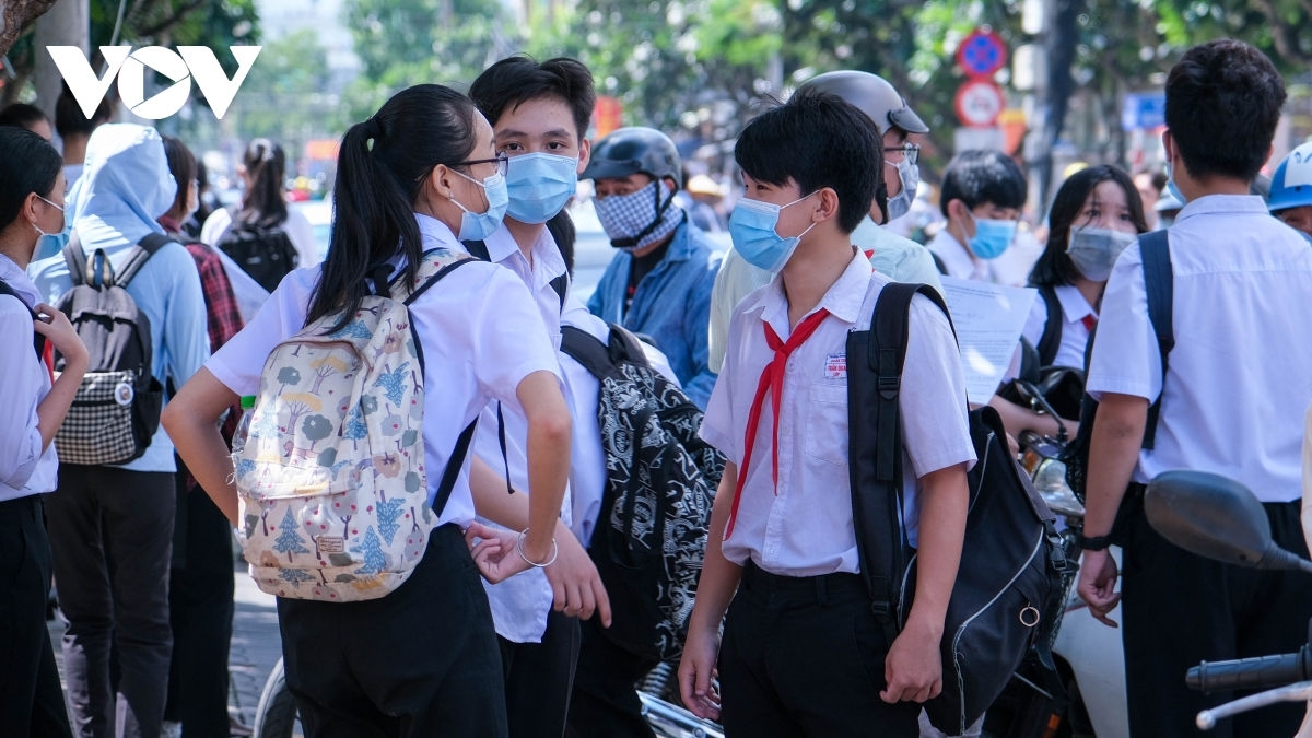 ha noi tuyen sinh dau cap truc tuyen nhanh gon, thuan loi hinh anh 1