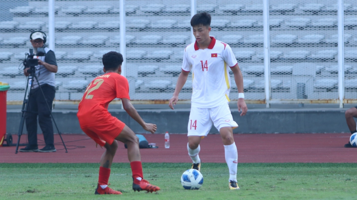 u19 việt nam - u19 thái lan dắt tay nhau vào bán kết hình ảnh 1 u19 viet nam - u19 thai lan dat tay nhau vao ban ket hinh anh 1