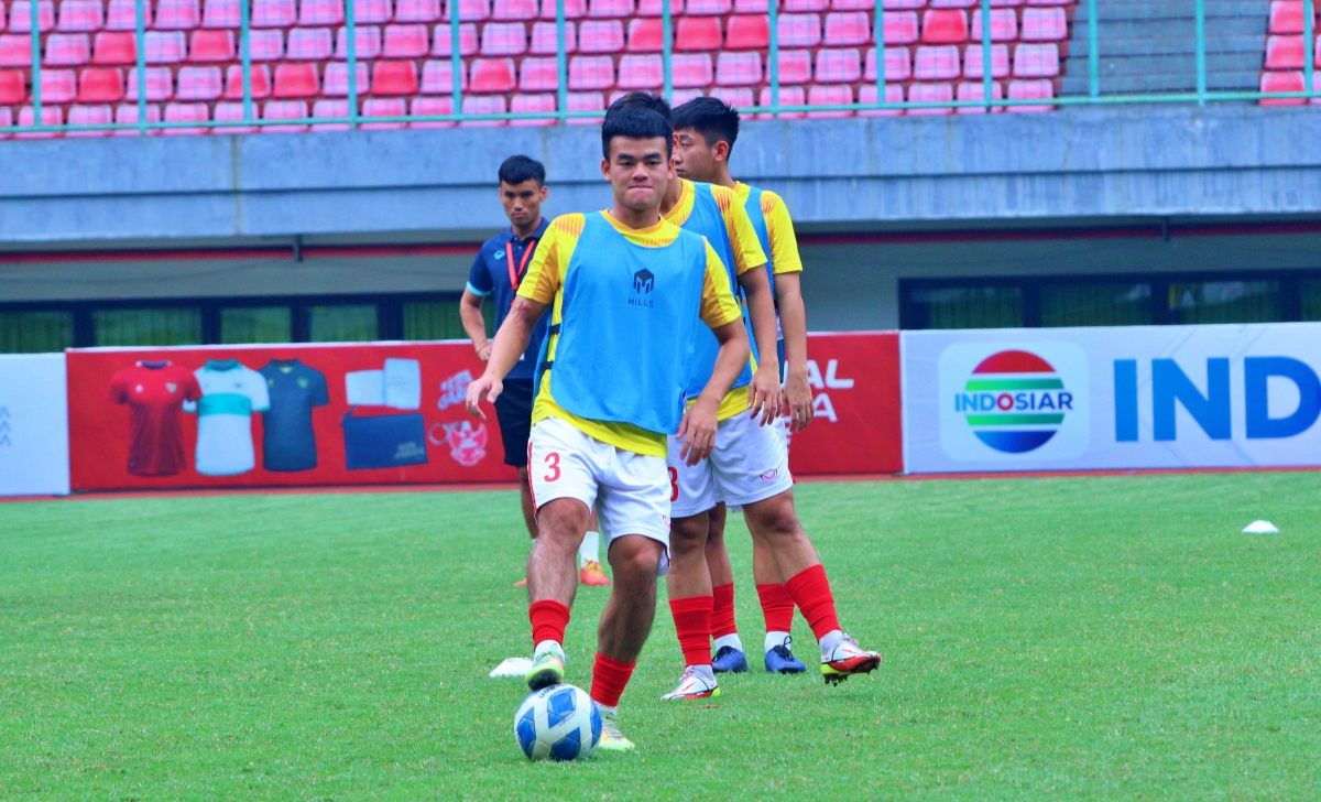 u19 viet nam thua dam u19 malaysia o ban ket u19 Dong nam A 2022 hinh anh 12