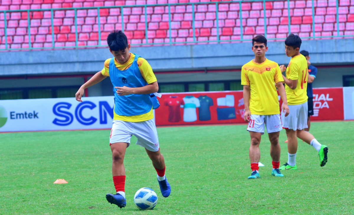 u19 viet nam thua dam u19 malaysia o ban ket u19 Dong nam A 2022 hinh anh 14
