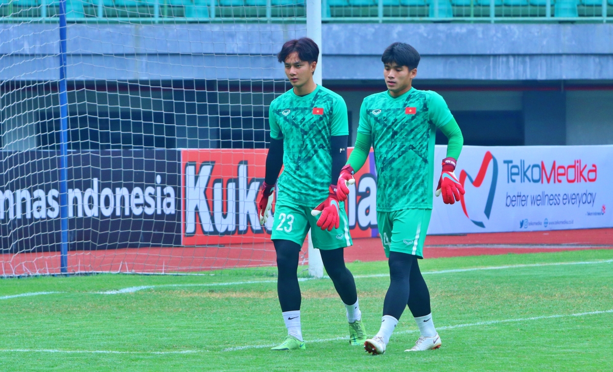 u19 viet nam thua dam u19 malaysia o ban ket u19 Dong nam A 2022 hinh anh 8