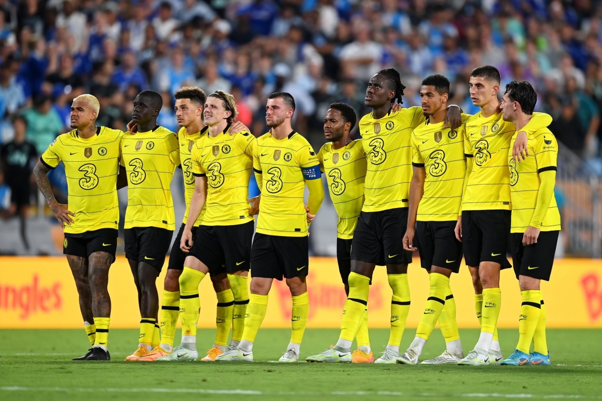 arsenal va chelsea nhan ket qua trai nguoc o ngay thi dau bi lui lich vi mua lon hinh anh 2