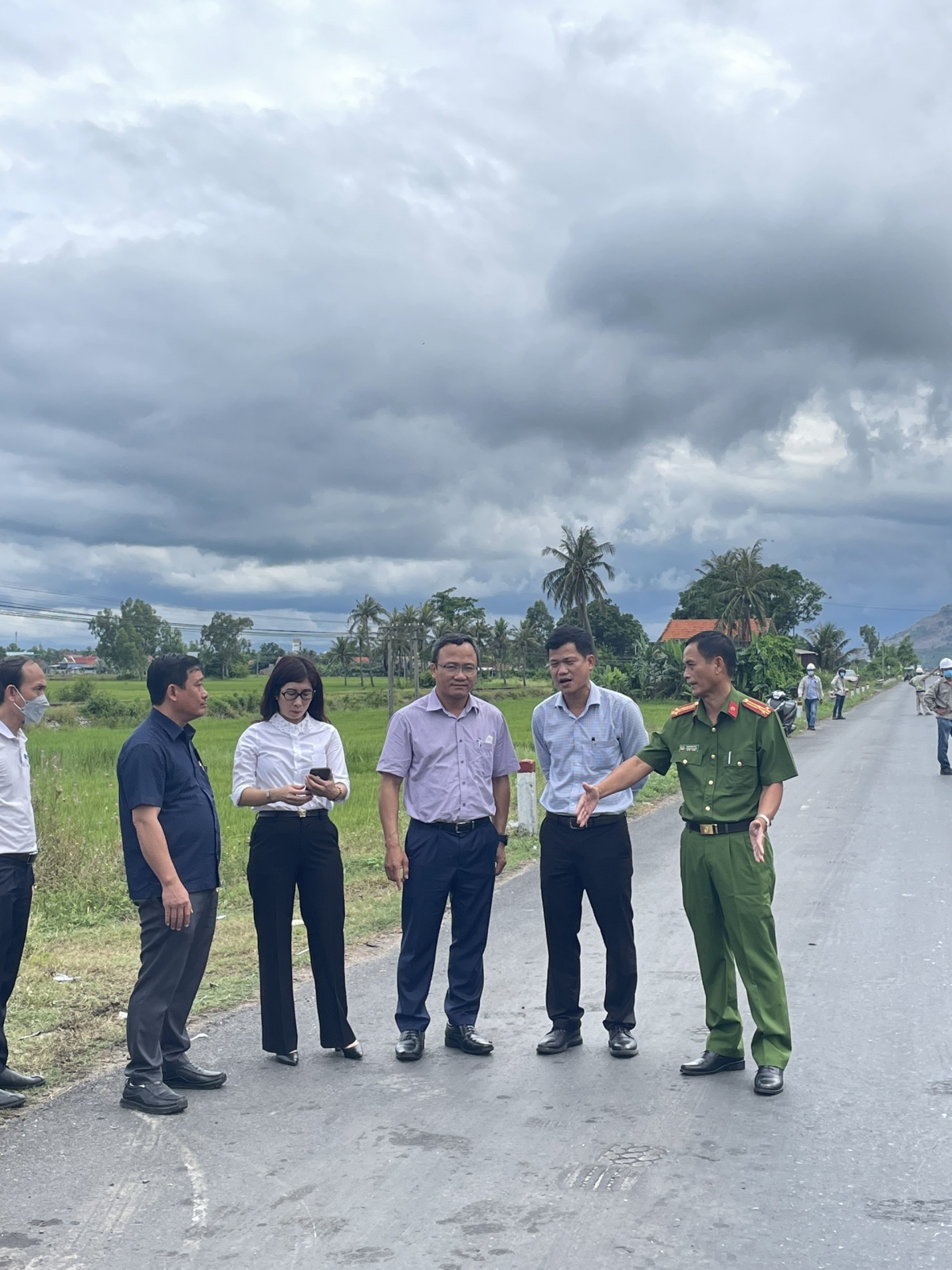vu tai nan khien 3 nguoi chet o khanh hoa toc do xe tai dam xe khach la 77km h hinh anh 4