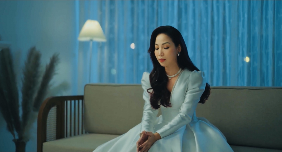 ca si khanh loan tai xuat, ket hop tac gia ban hit ai chung tinh duoc mai hinh anh 2