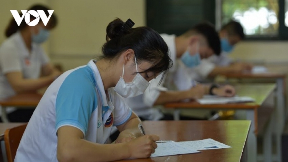 cha mẹ hãy cùng con vượt cú sốc thi trượt hình ảnh 1 cha me hay cung con vuot cu soc thi truot hinh anh 1