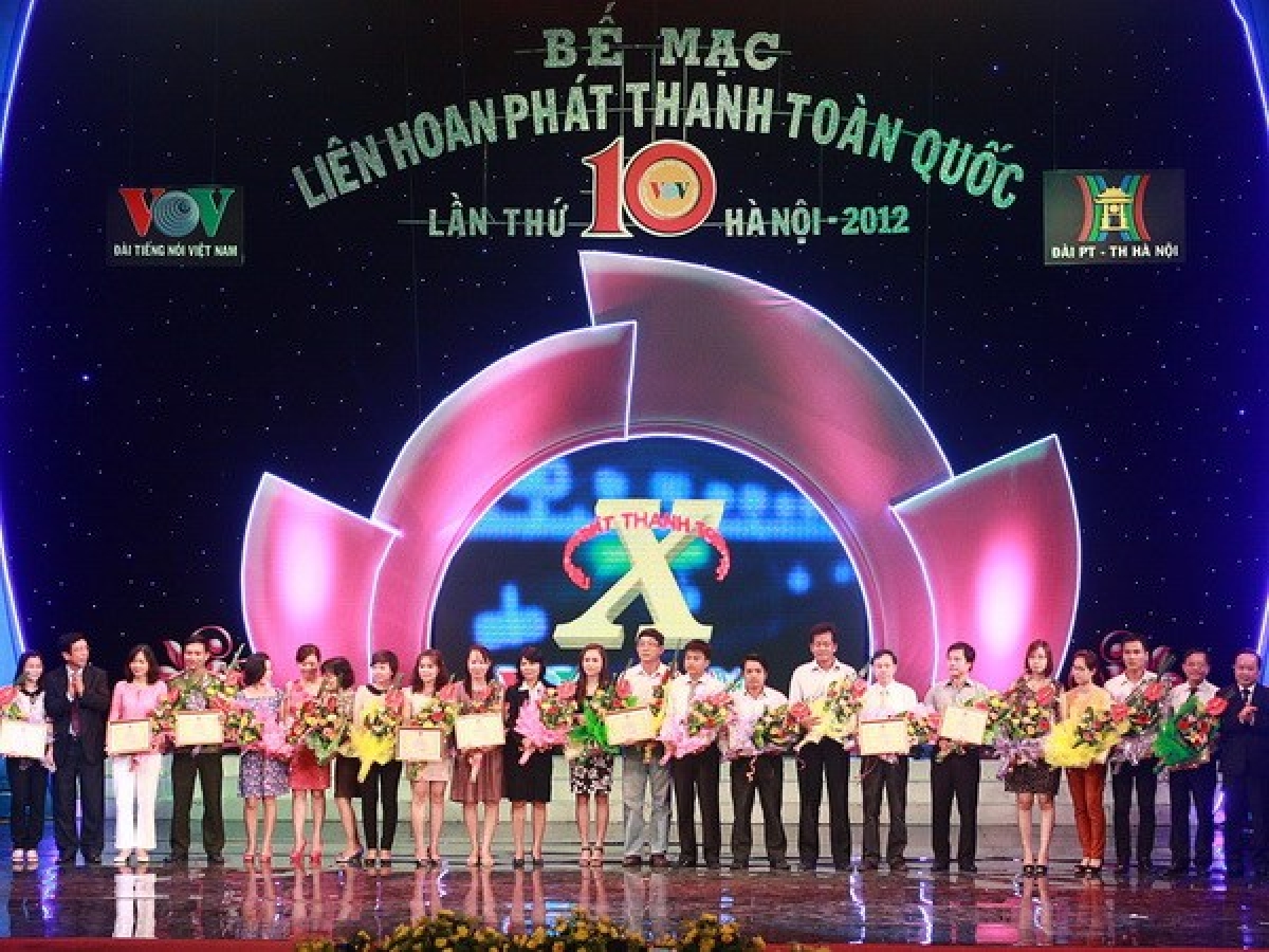 dau an 14 ky lien hoan phat thanh voi nhung nguoi lam bao noi hinh anh 3
