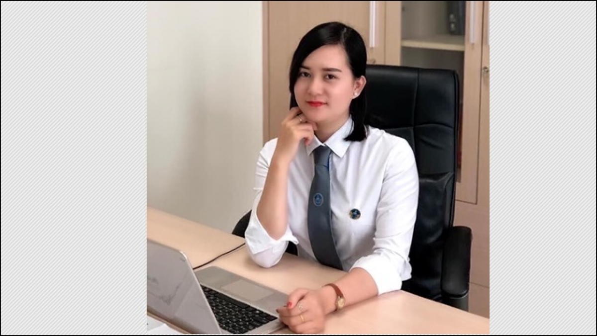 Di xe may vao lan o to dan den tu vong tai xe o to co phai chiu trach nhiem hinh anh 2