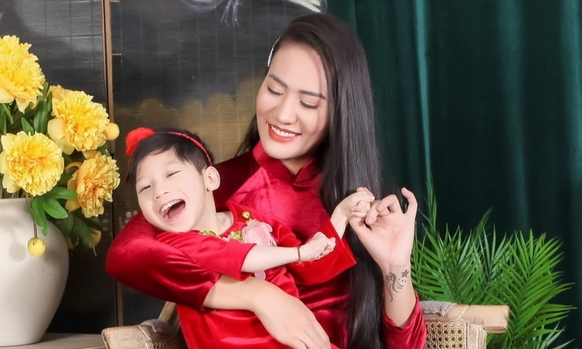 minh cuc huong vi tinh than hon nhan cua toi la ket qua cua su bong bot hinh anh 3